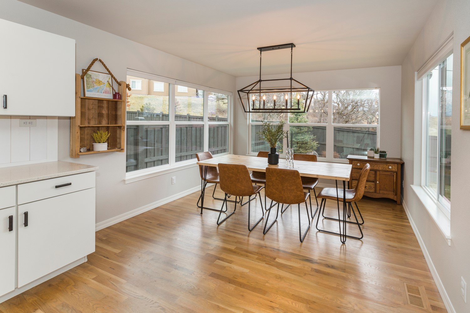 kitchen hardwood flooring refinishing